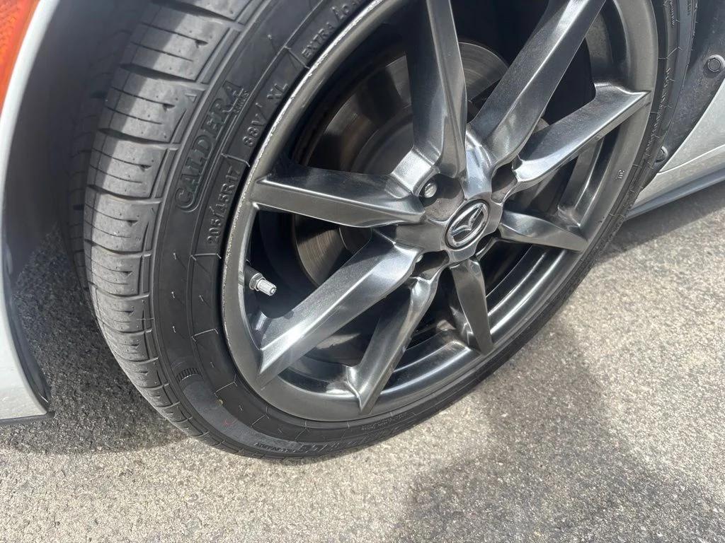 mazda mx-5 miata rf 2018 JM1NDAM71J0205867 image mazda mx-5 miata rf 2018 JM1NDAM71J0205867 image